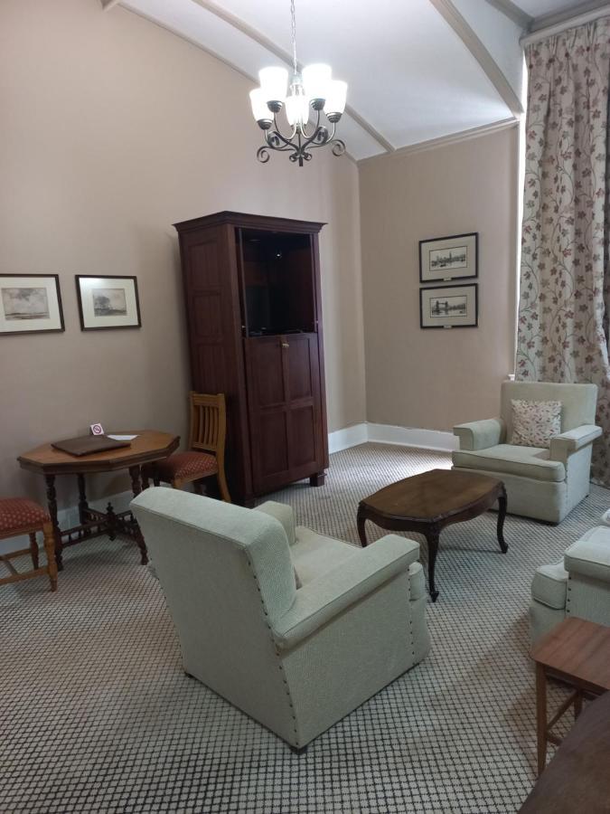 Kimberley Club Guesthouse 외부 사진
